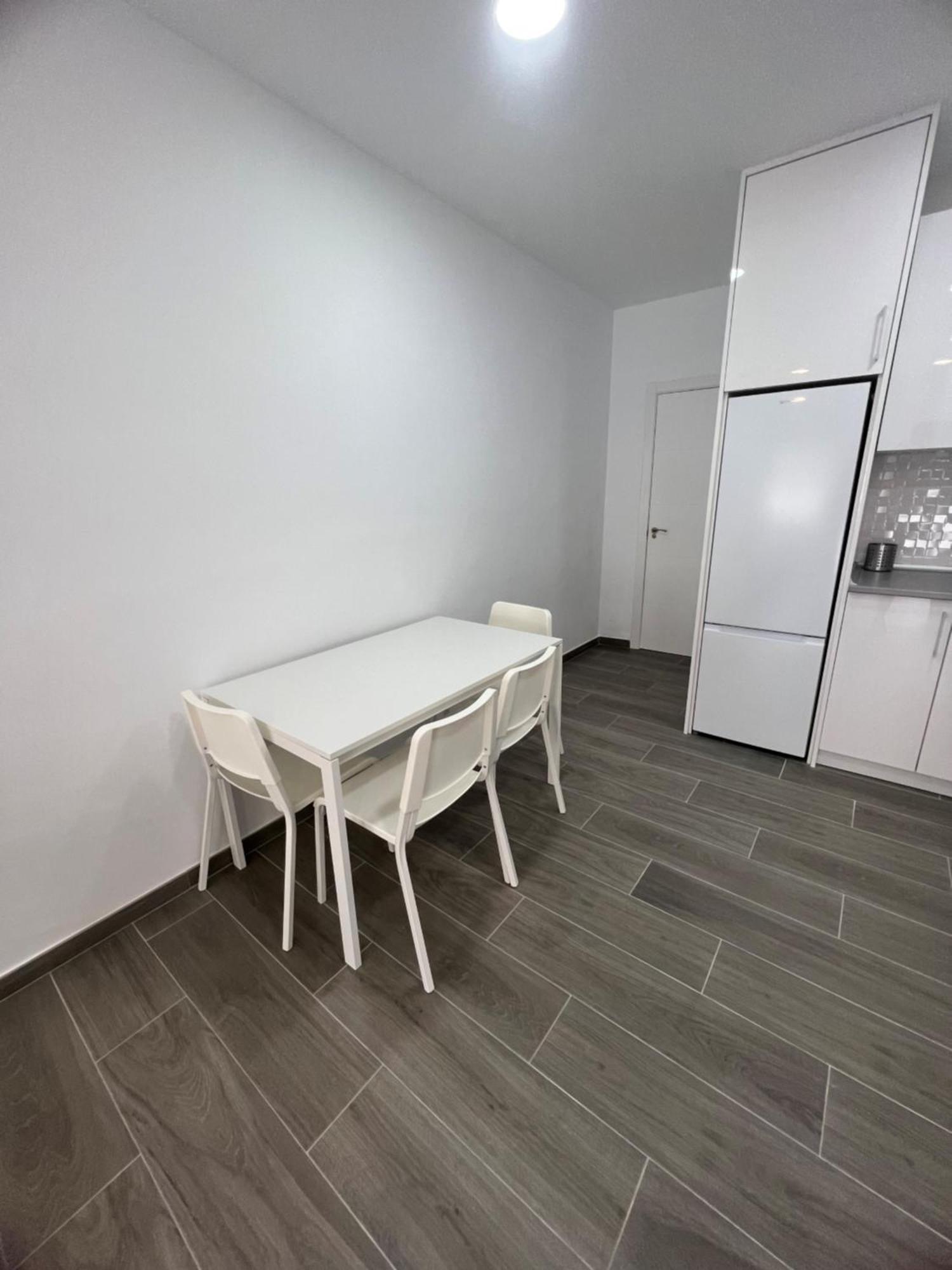 Apartamentos Montalvo Metropolis A 토레몰리노스 외부 사진