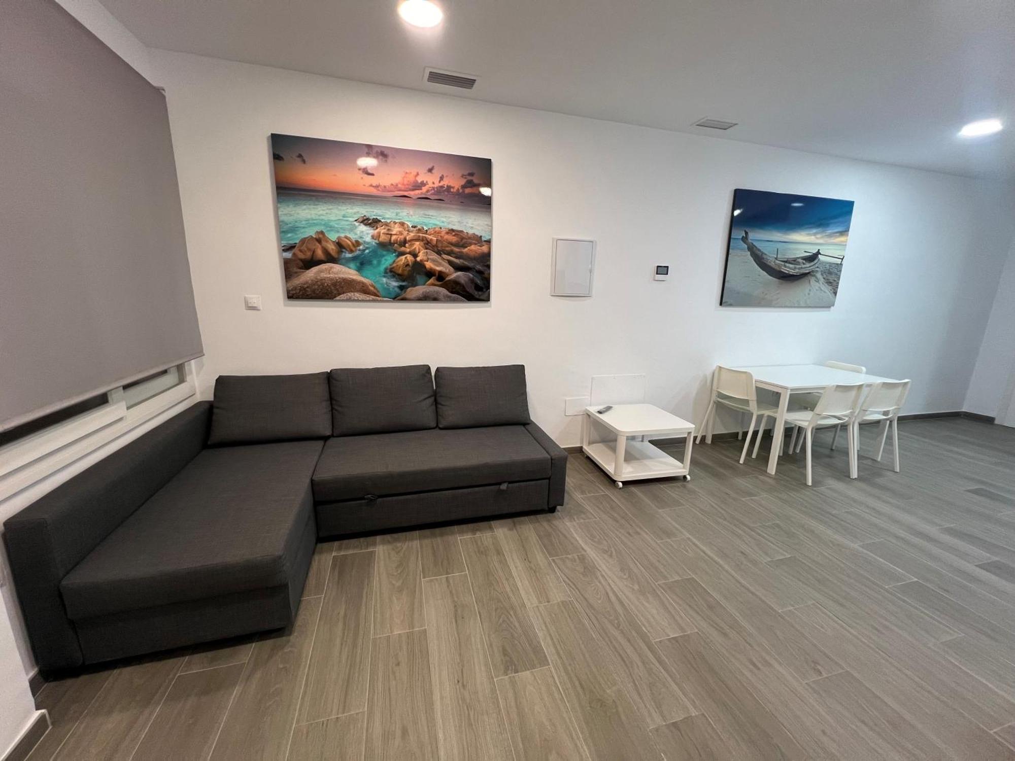 Apartamentos Montalvo Metropolis A 토레몰리노스 외부 사진
